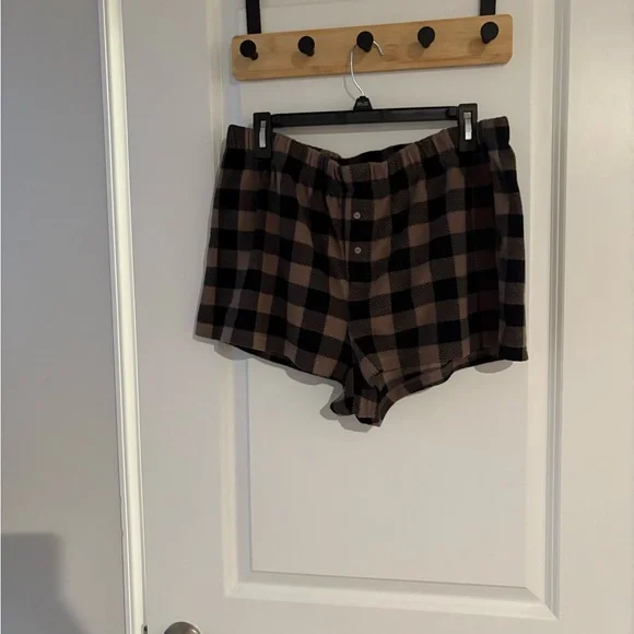 Pink Victoria's Secret Plaid Fleece Pajama Set - Picture 4 of 6